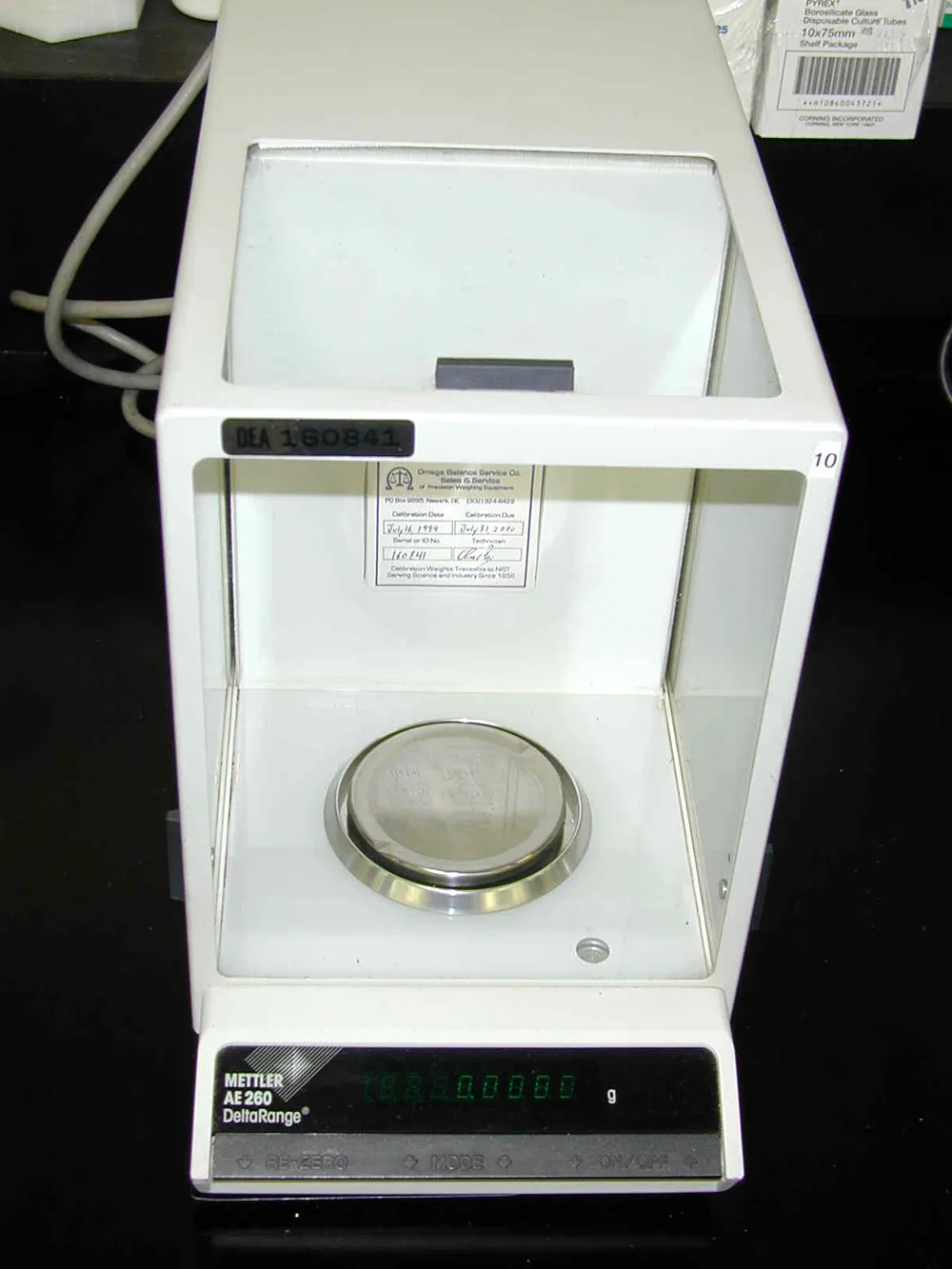 Аналитические весы Mettler AE-260